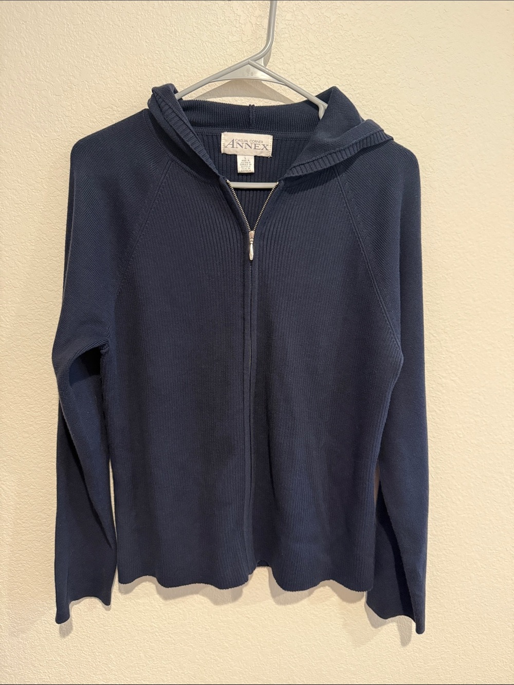 Casual Corner Annex size Large Navy Zip-Up Hooded Sweater